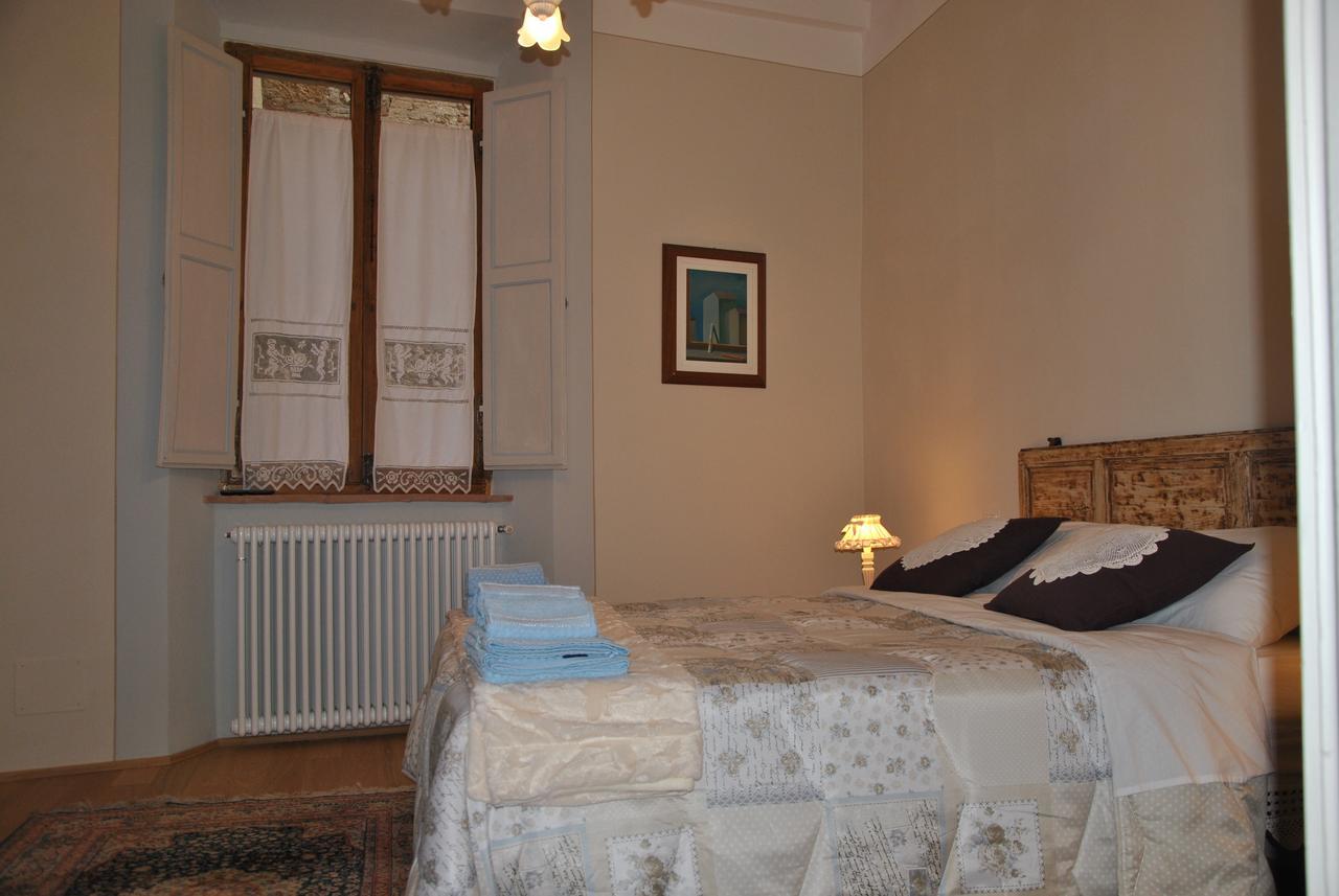 Casa Dolce Casa Bed & Breakfast ปีเอนซา ภายนอก รูปภาพ